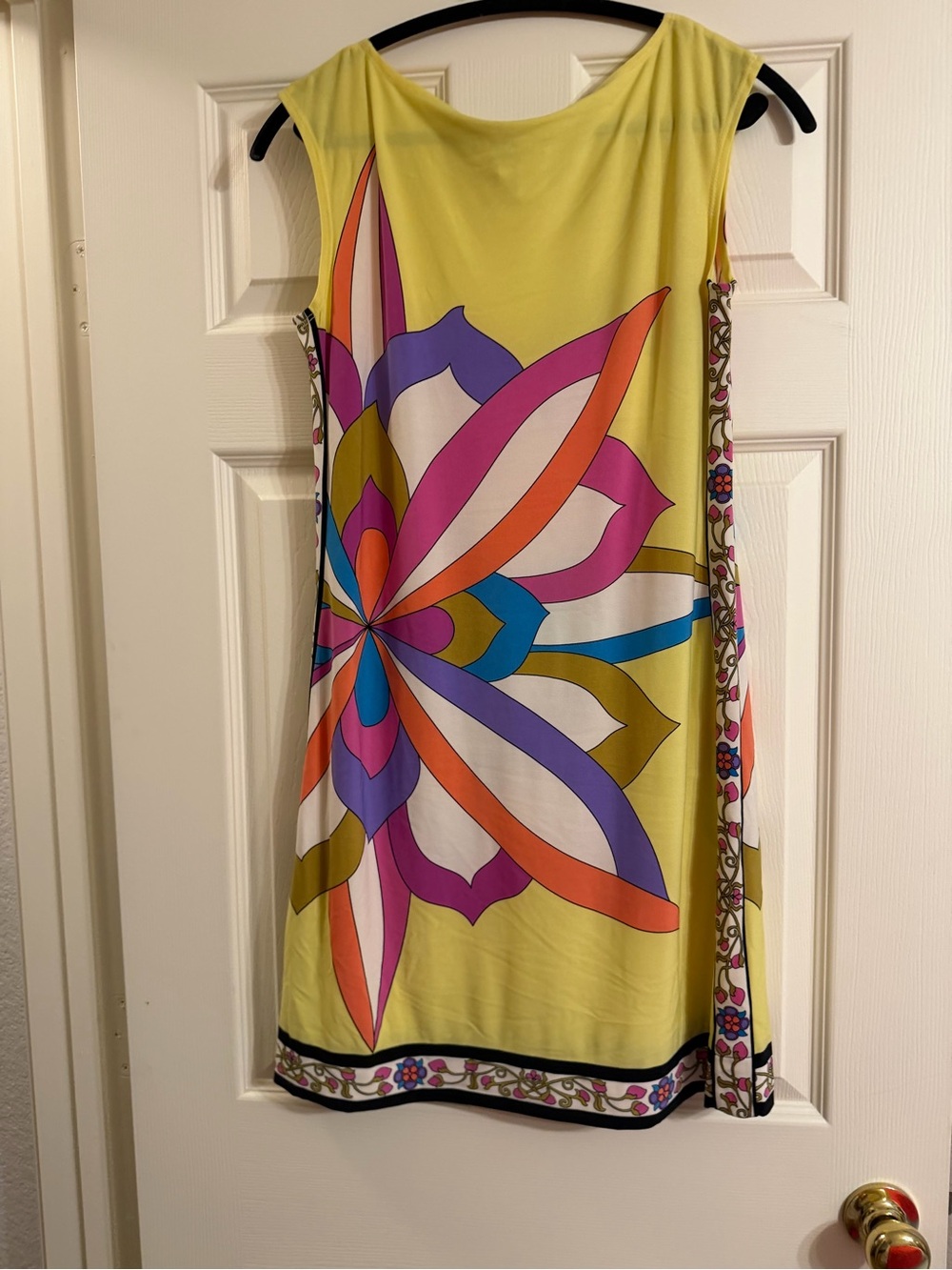Donna Morgan Yellow Floral-Print Sleeveless Mini Dress